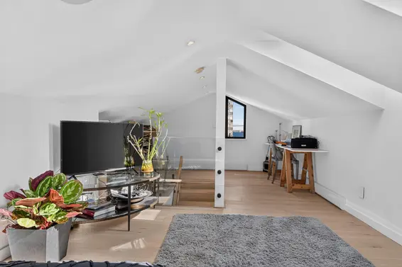 1880 Bellevue Avenue, West Vancouver For Sale - image 34
