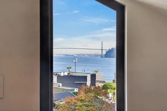 1880 Bellevue Avenue, West Vancouver For Sale - image 35