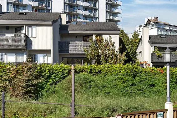 1880 Bellevue Avenue, West Vancouver For Sale - image 39