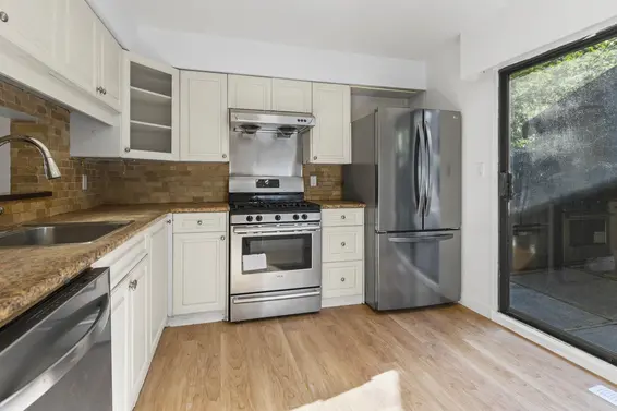 1996 Purcell Way, North Vancouver For Sale - image 7