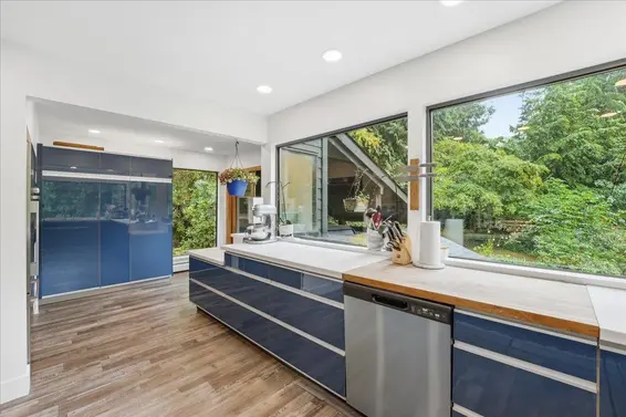 4440 Marion Road, North Vancouver For Sale - image 16