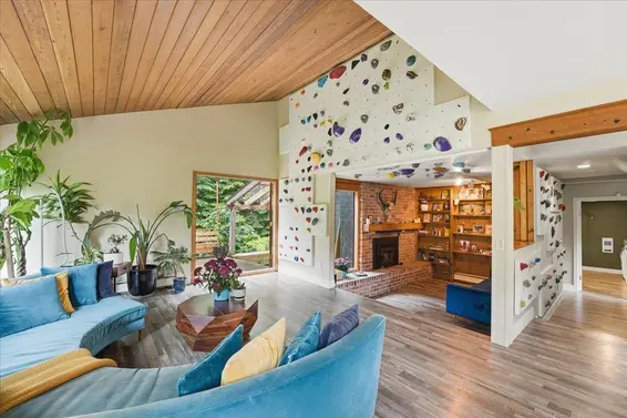 4440 Marion Road, North Vancouver For Sale - image 8