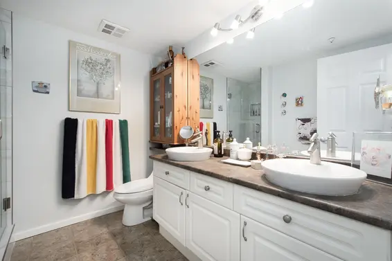 104 128 West 8th Street, North Vancouver For Sale - image 18