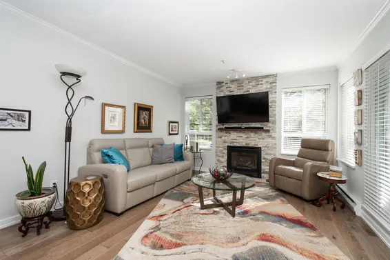 104 128 West 8th Street, North Vancouver For Sale - image 2