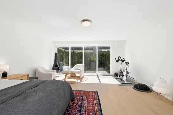 2 265 East 8th Street, North Vancouver For Sale - image 27