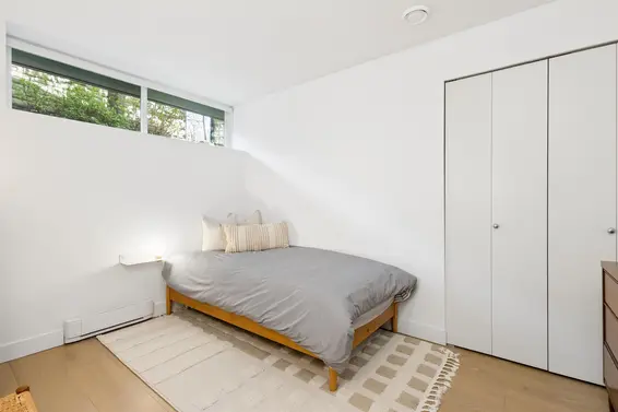 2 265 East 8th Street, North Vancouver For Sale - image 32