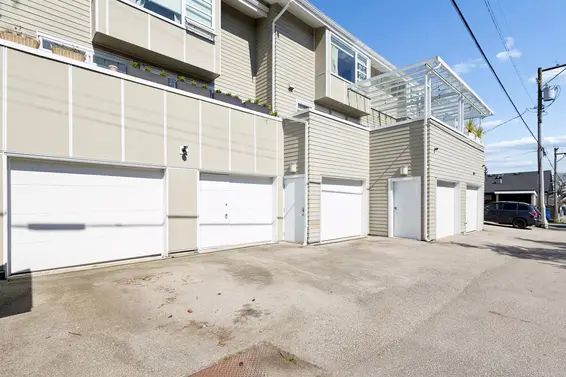 2 265 East 8th Street, North Vancouver For Sale - image 35