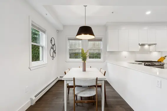 2 244 East 5th Street, North Vancouver For Sale - image 12
