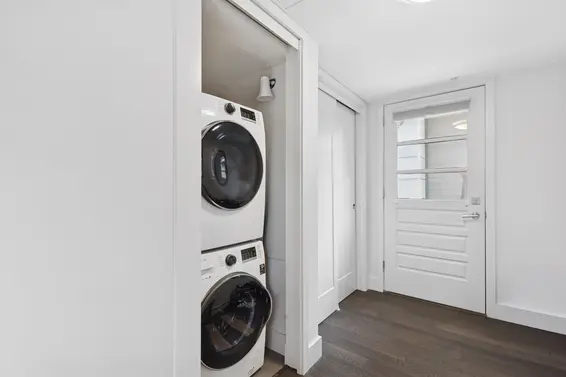 2 244 East 5th Street, North Vancouver For Sale - image 19
