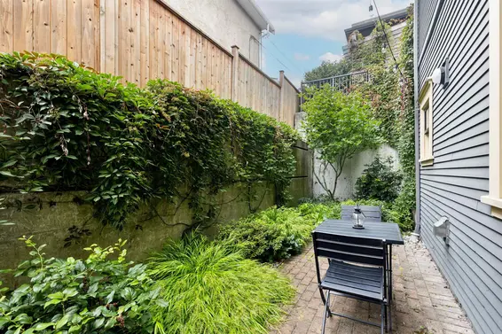 2 244 East 5th Street, North Vancouver For Sale - image 22