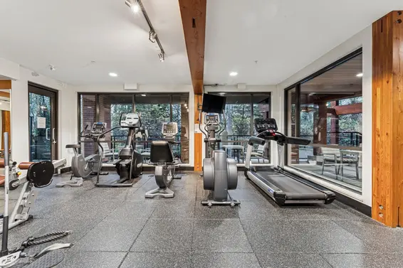 312 733 West 3rd Street, North Vancouver For Sale - image 25