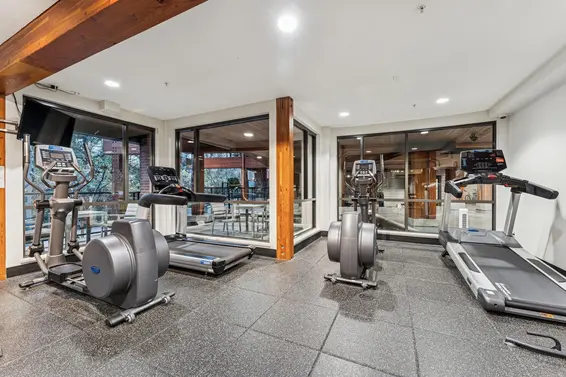 312 733 West 3rd Street, North Vancouver For Sale - image 26