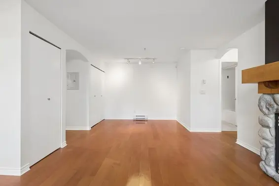 993 Lynn Valley Road, North Vancouver For Sale - image 11