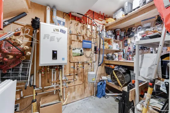 29 415 Esplanade Avenue, North Vancouver For Sale - image 32