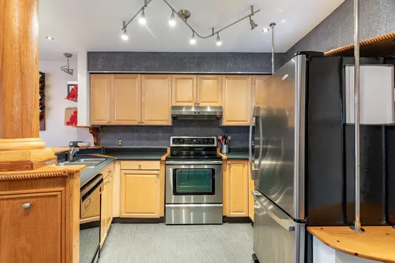 13 2151 Banbury Road, North Vancouver For Sale - image 9