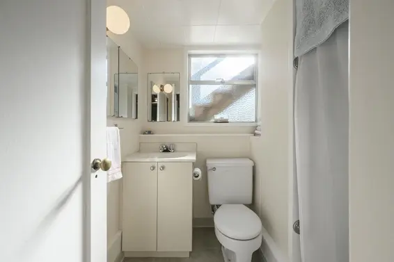 545 West 22nd Street, North Vancouver For Sale - image 26
