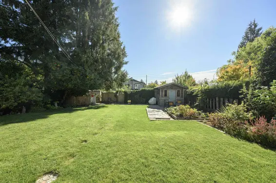 545 West 22nd Street, North Vancouver For Sale - image 35