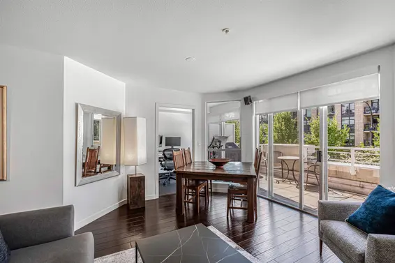 207 122 East 3rd Street, North Vancouver For Sale - image 8