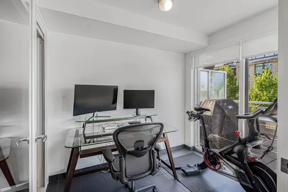 207 122 East 3rd Street, North Vancouver For Sale - image 9
