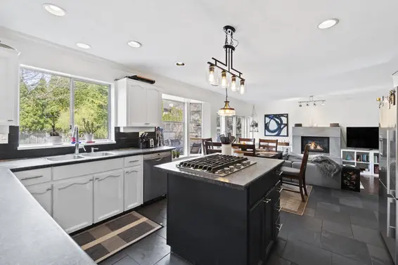 1618 Draycott Road, North Vancouver For Sale - image 14