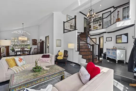 1618 Draycott Road, North Vancouver For Sale - image 7