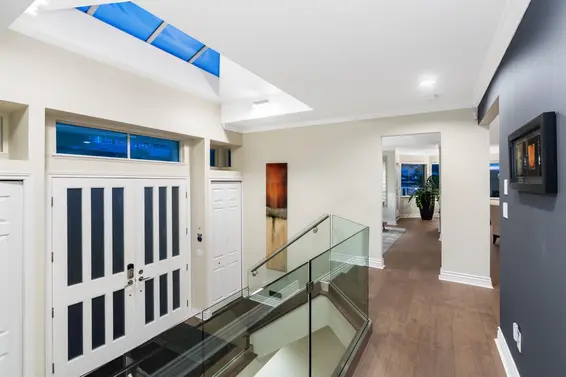 1590 Tyrol Court, West Vancouver For Sale - image 12