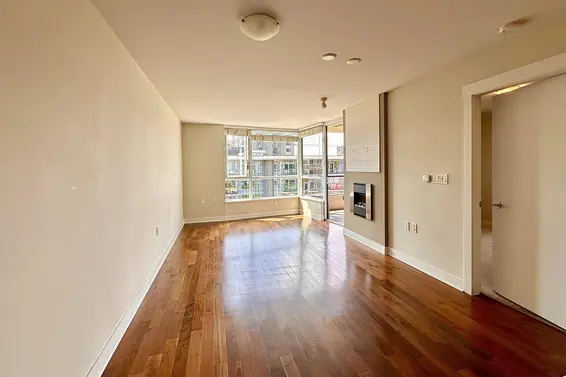 503 160 West 3rd Street, North Vancouver For Sale - image 10