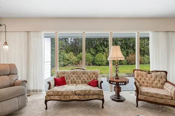 350 St James Crescent, West Vancouver For Sale - image 10