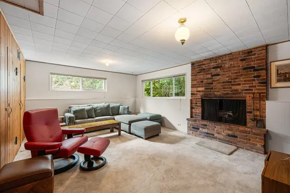 350 St James Crescent, West Vancouver For Sale - image 17