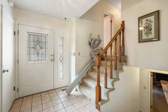 350 St James Crescent, West Vancouver For Sale - image 20