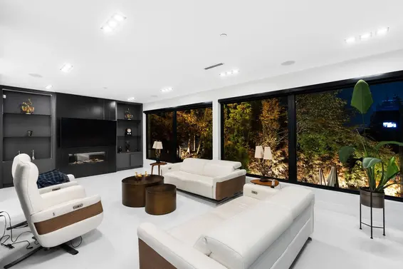 1110 Hillside Road, West Vancouver For Sale - image 20