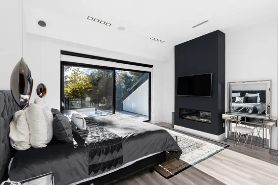 1110 Hillside Road, West Vancouver For Sale - image 25