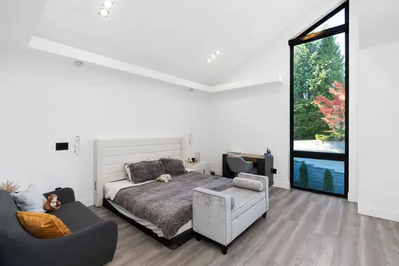 1110 Hillside Road, West Vancouver For Sale - image 29