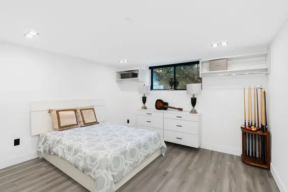 1110 Hillside Road, West Vancouver For Sale - image 31