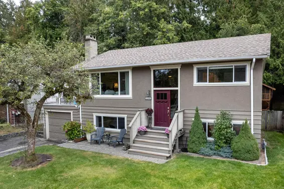 2292 Whitman Avenue, North Vancouver