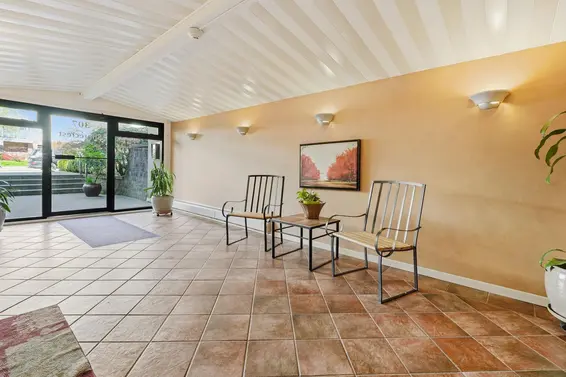 105 307 West 2nd Street, North Vancouver For Sale - image 30