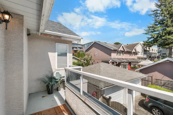 230 St. Patricks Avenue, North Vancouver For Sale - image 11
