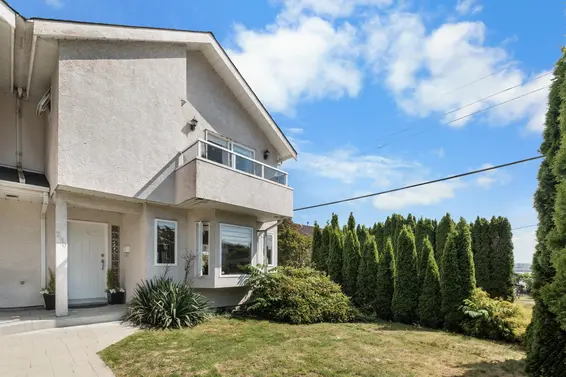 230 St. Patricks Avenue, North Vancouver For Sale - image 19