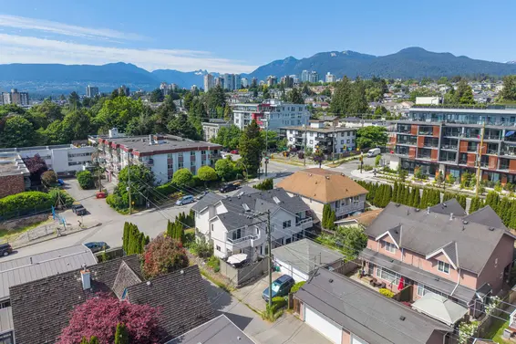 230 St. Patricks Avenue, North Vancouver For Sale - image 23