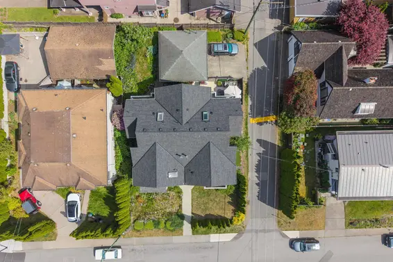 230 St. Patricks Avenue, North Vancouver For Sale - image 24