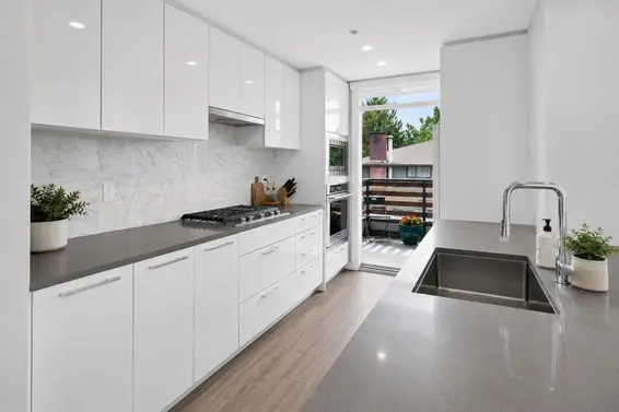 205 2663 Library Lane, North Vancouver For Sale - image 10