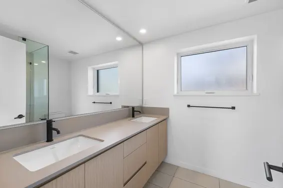 19 528 East 2nd Street, North Vancouver For Sale - image 19