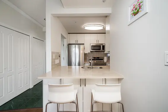 204 1765 Marine Drive, West Vancouver For Sale - image 10