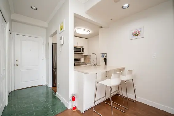 204 1765 Marine Drive, West Vancouver For Sale - image 7