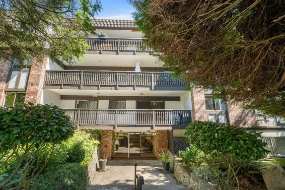 202 1610 Chesterfield Avenue, North Vancouver For Sale - image 28
