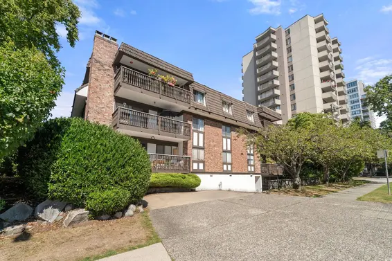 202 1610 Chesterfield Avenue, North Vancouver For Sale - image 29