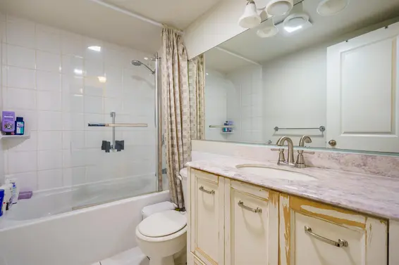 304 327 West 2nd Street, North Vancouver For Sale - image 15