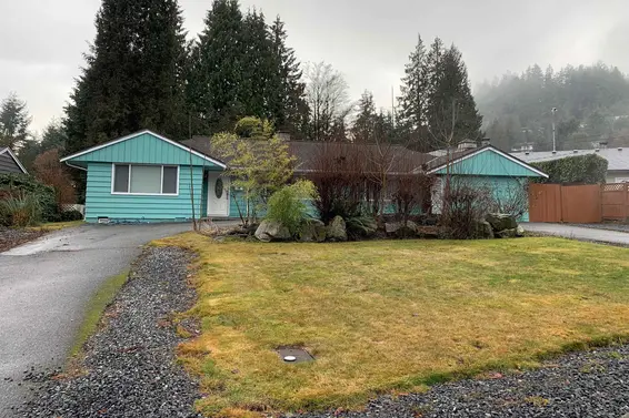 690 Burley Drive, West Vancouver