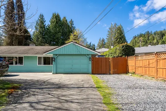 690 Burley Drive, West Vancouver For Sale - image 10