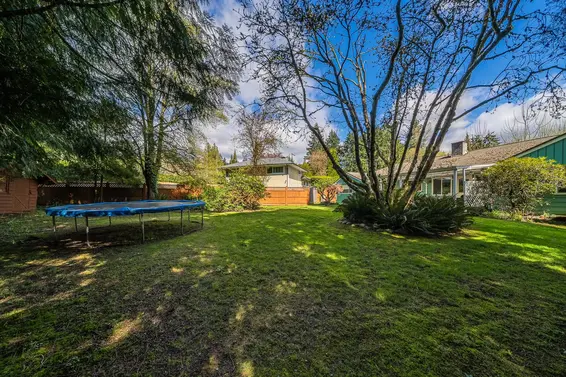 690 Burley Drive, West Vancouver For Sale - image 6